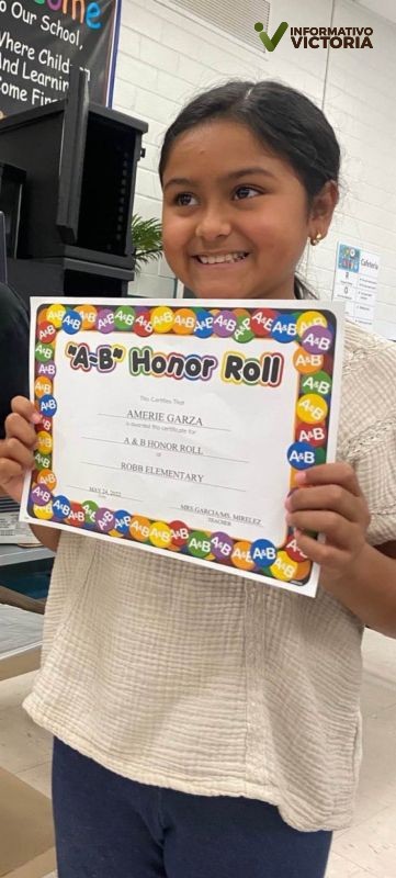 Recuerdan como «heroína» a la niña de 10 años que murió en el tiroteo de Texas mientras llamaba a la Policía.
