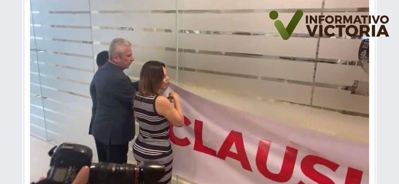 Clausuran diputados de Morena acceso a recinto 