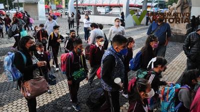 La SEP adelanta vacaciones de verano en 12 estados.
