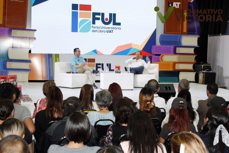 Presentan en la FUL UAT el libro “La disputa por México, dos proyectos frente a frente para el 2024”.