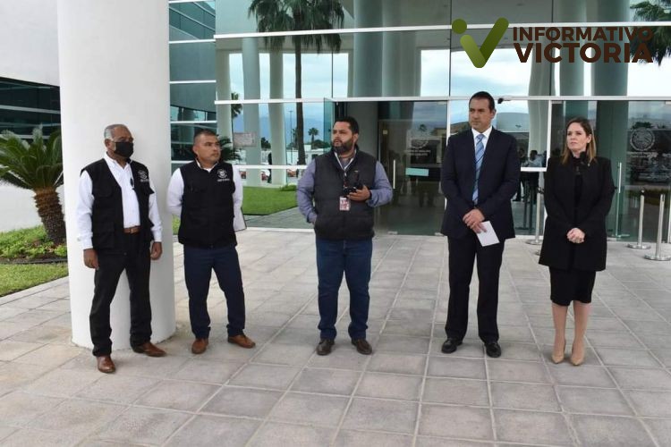Por alarma de bomba suspenden actividades legislativas.
