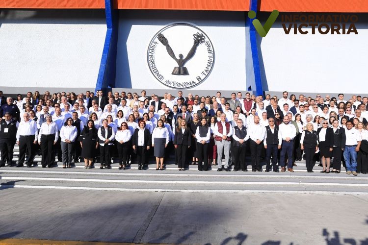 Debemos trabajar unidos para construir los nuevos pilares de la universidad: Gobernador
