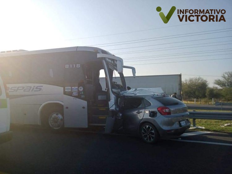 Auxilia Guardia Estatal a lesionados en choque de autobús