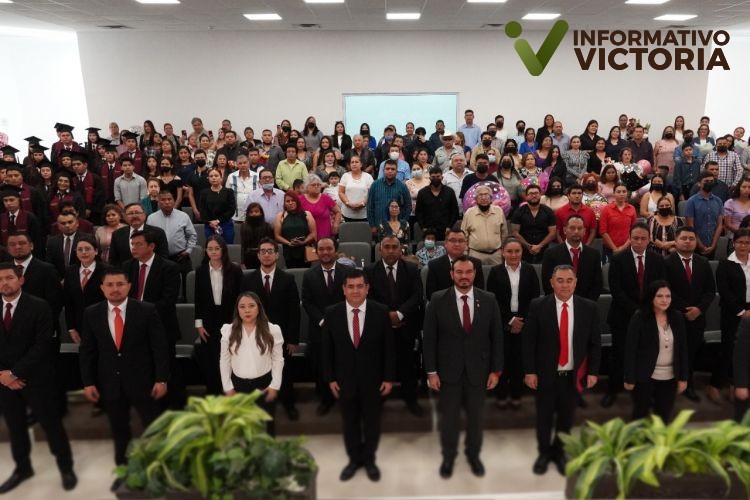 Entrega Universidad de Seguridad y Justicia 65 graduados en criminología.