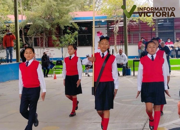 Primaria Norberto Treviño Zapata con boleto a estatal de Escoltas.