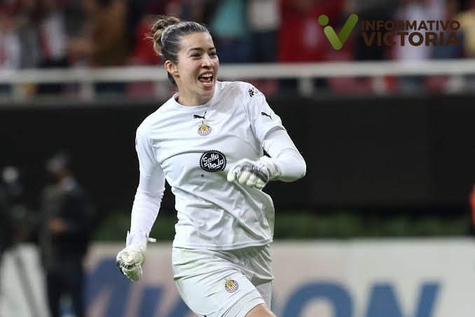 Chivas debuta en el clausura 2023 con goleada ante Pumas.