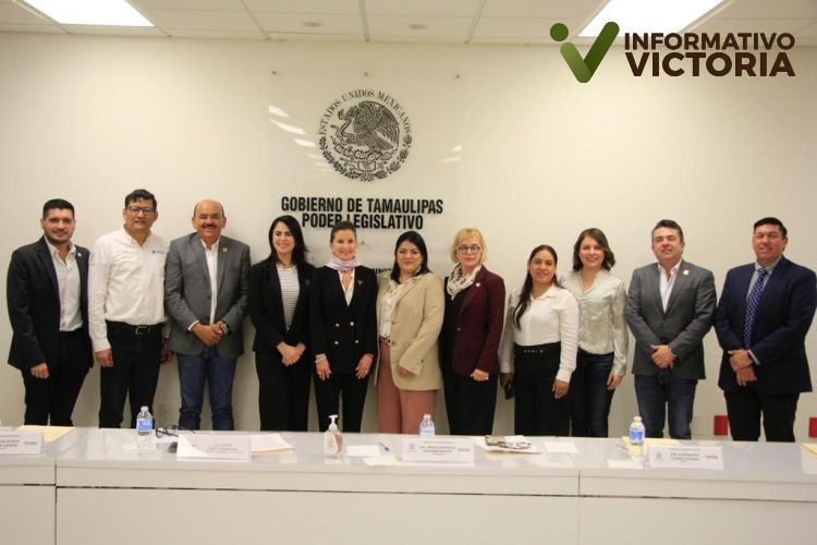 Comparece Ninfa Cantú Deándar ante Congreso; denuncia daño de 32 mdp al estado durante la gestión anterior.