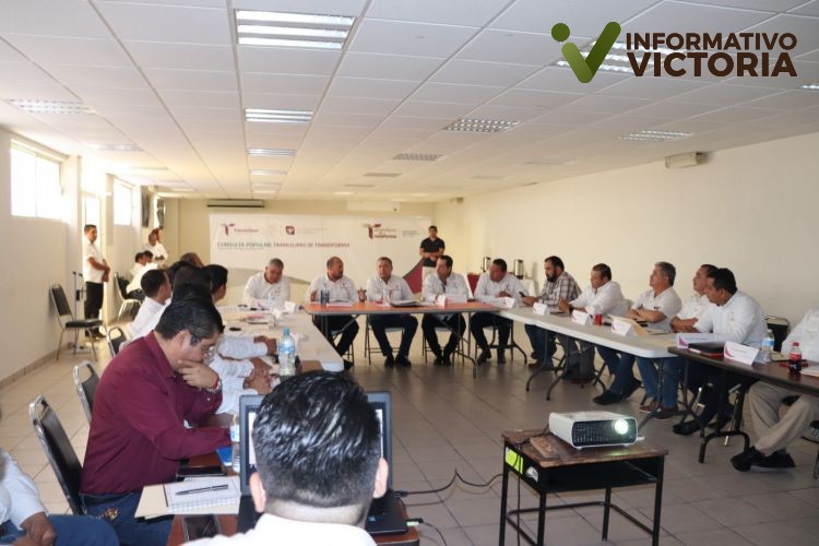Sostiene reunión de trabajo Secretaría General de Gobierno con delegados de transporte público