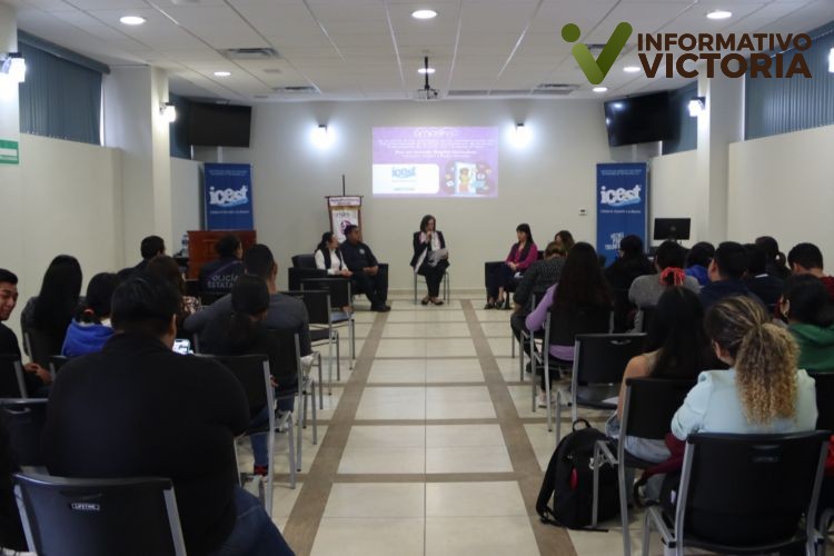 AMPROVIC y Policía Cibernética se unen por un mundo digital inclusivo.