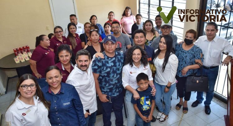 Trabajadores del sur de Tamaulipas se suman a obras de Refinería Olmeca en Tabasco.