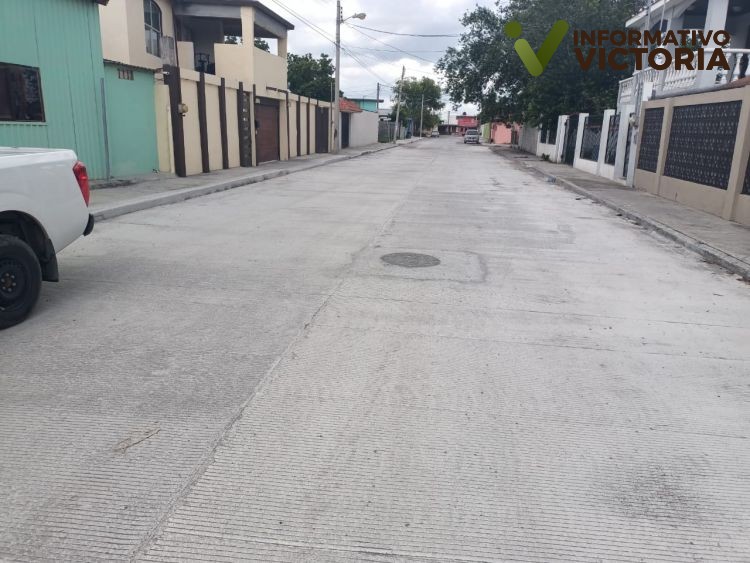 Avanzan trabajos de pavimentación, rehabilitación y bacheo en calles de Matamoros