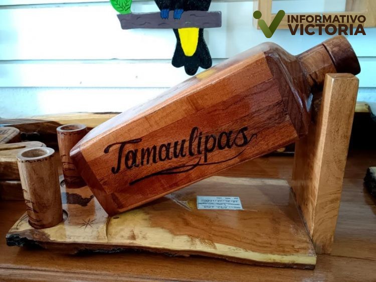 Tienda de artesanías del CEDES Victoria con opciones de regalo para el Día del Padre