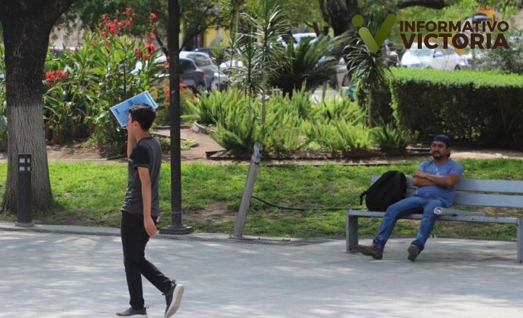 Pide Salud estatal no bajar la guardia por onda de calor que registra ocho fallecidos