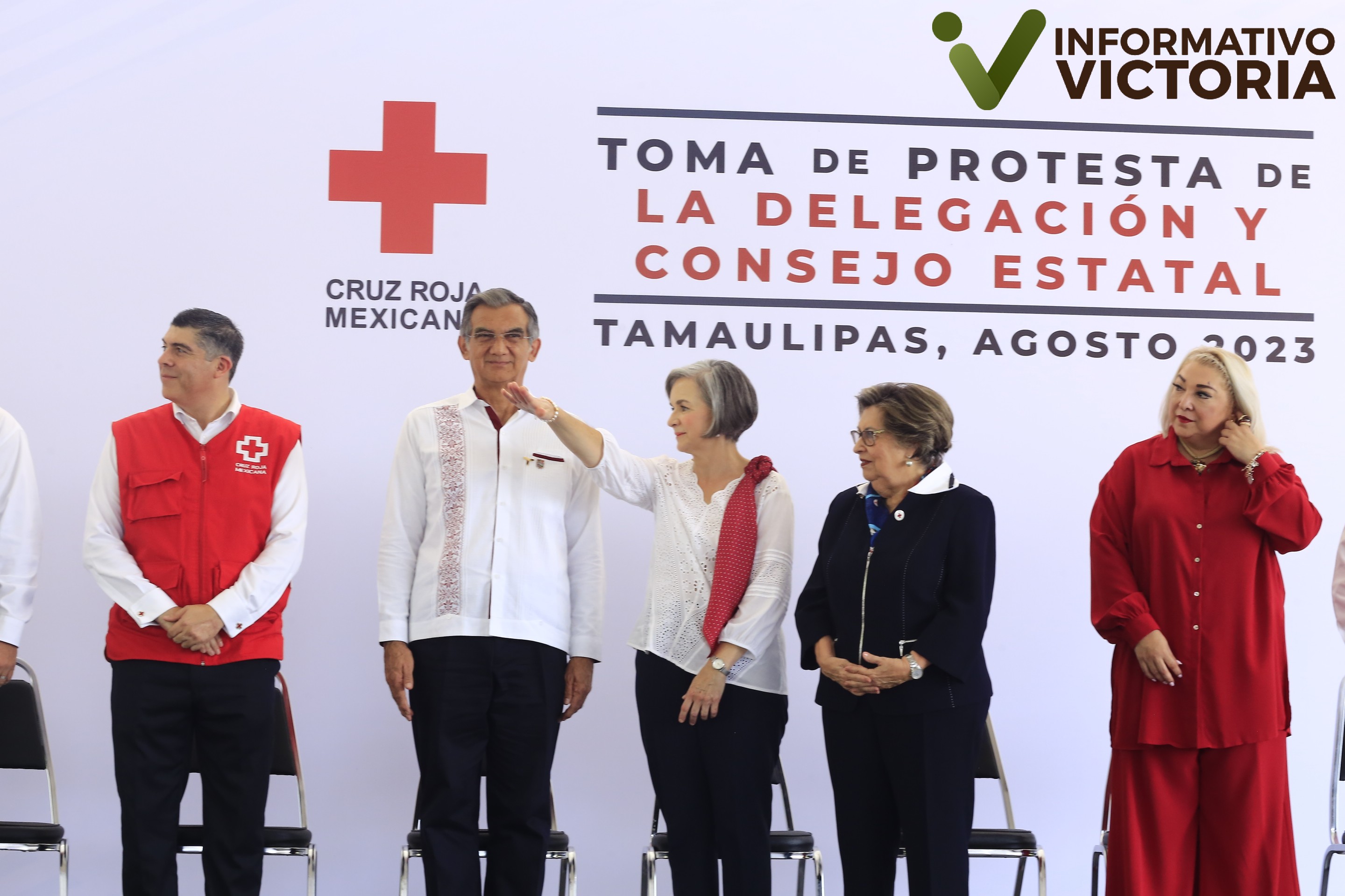Que a la Cruz Roja «no le haga falta nada», compromiso de Américo