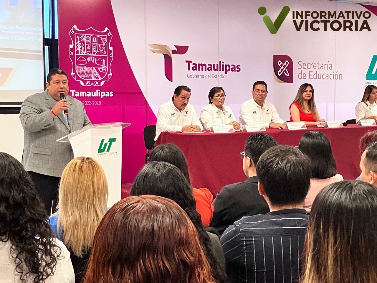 Entrega la Universidad Tecnológica de Altamira 380 nuevos títulos profesionales