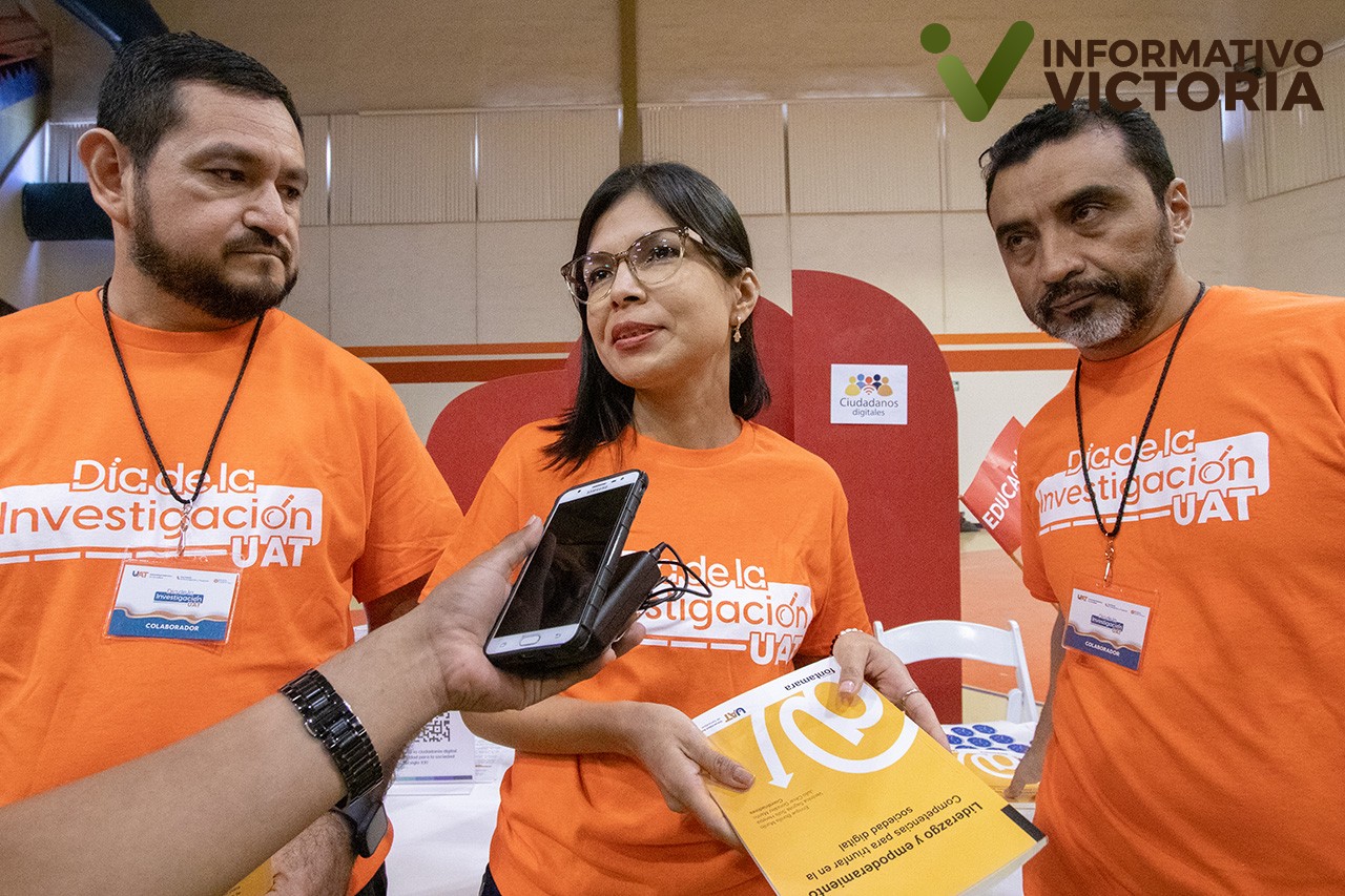 Docentes de la UAT publican libro sobre liderazgo en la sociedad digital