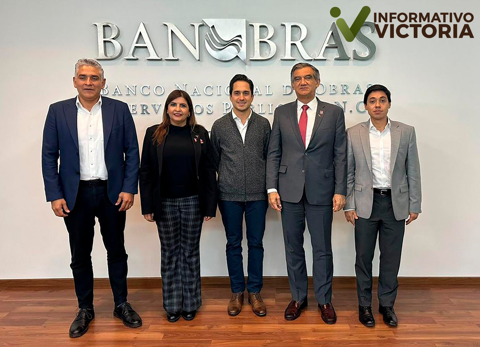Américo presenta proyectos ante BANOBRAS, para transformar transporte