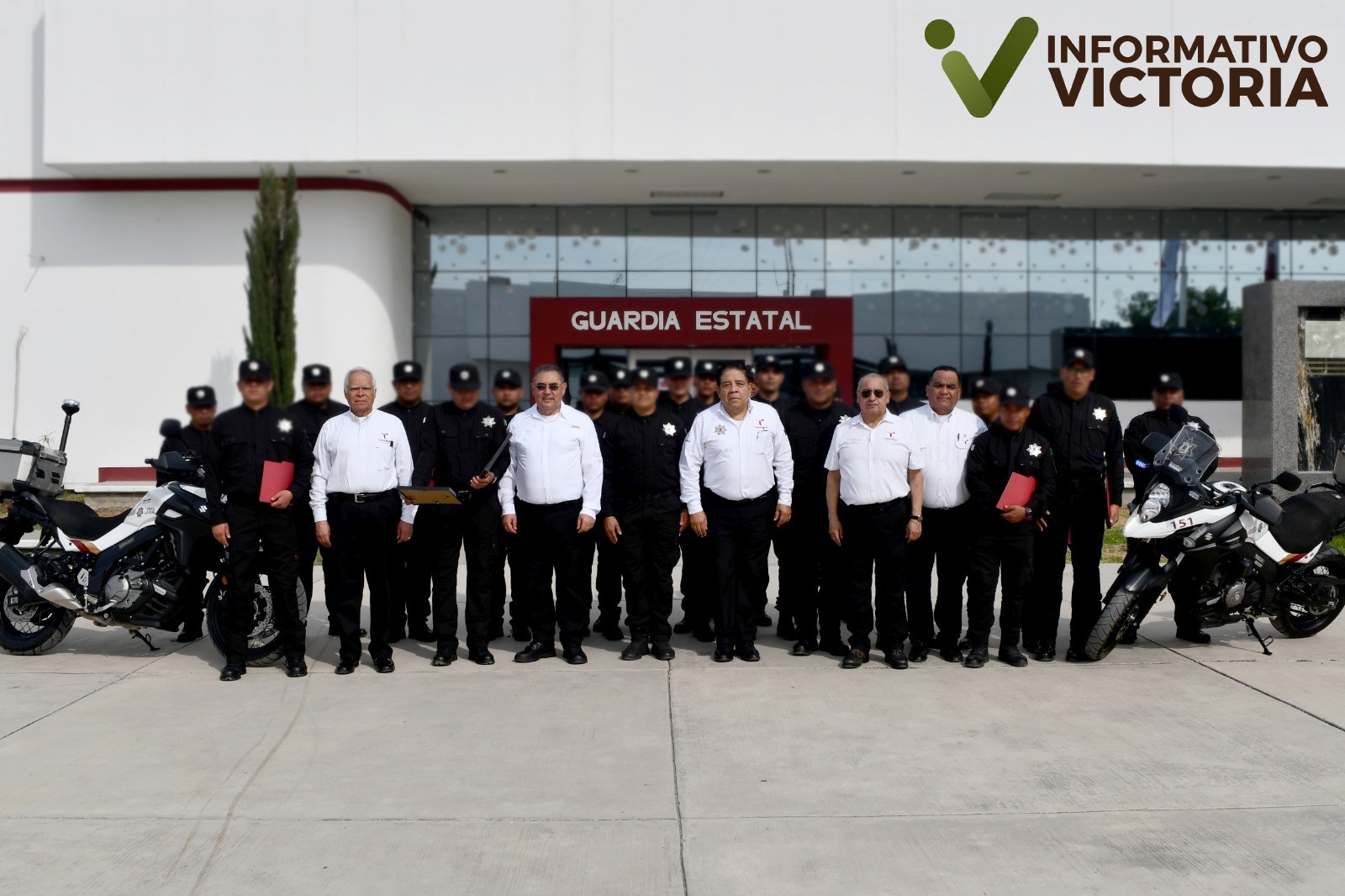 Se gradúan elementos de la Guardia Estatal del Curso Básico de Motociclismo