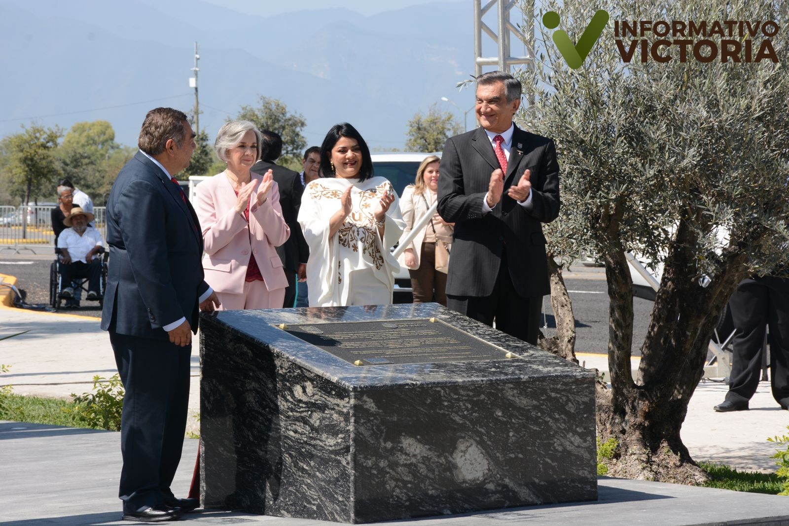 Devela gobernador muro del Bicentenario de Tamaulipas