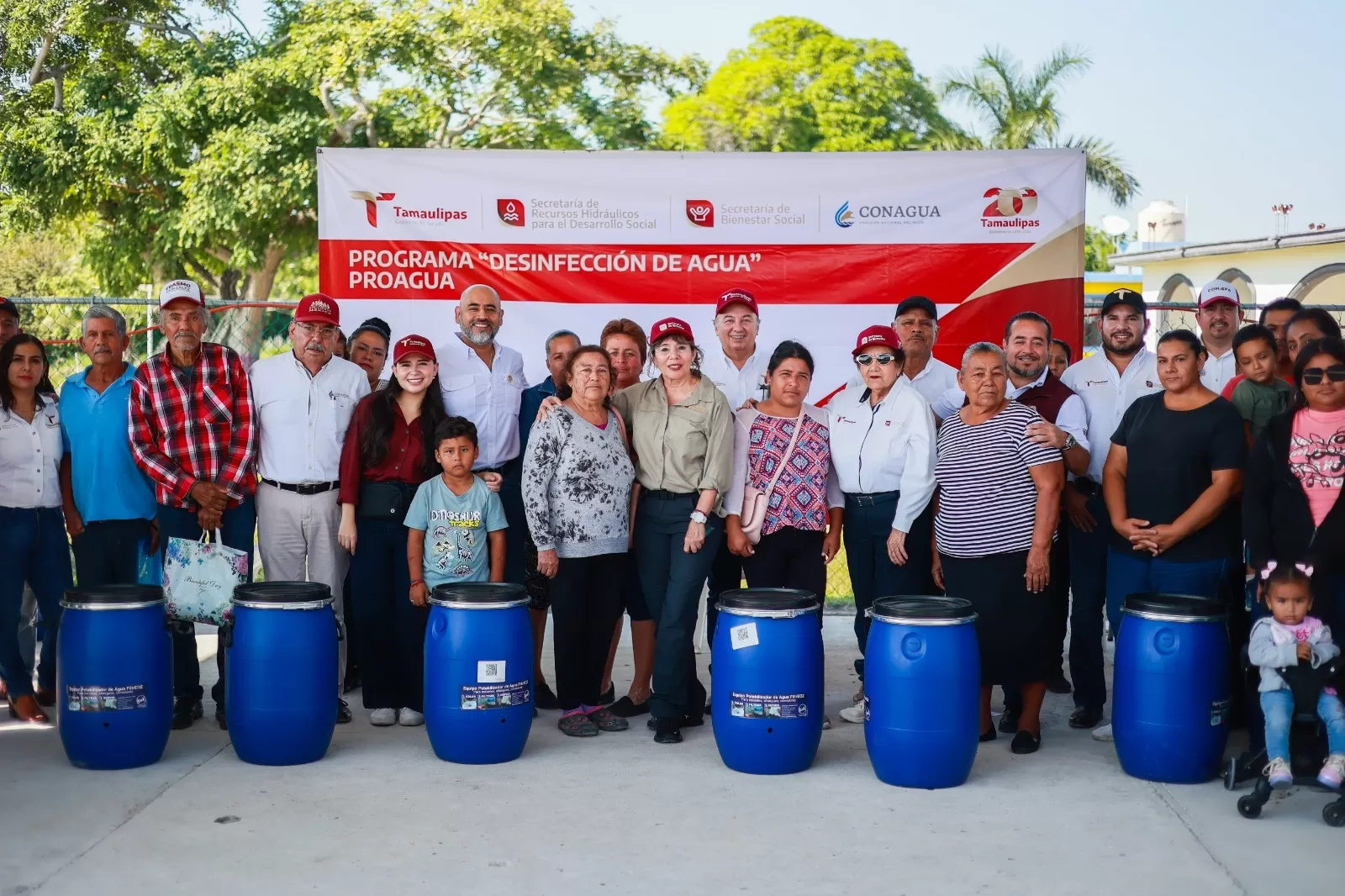 Entrega SEBIEN dispositivos de filtración de agua en Altamira