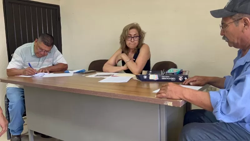 Secretaría de Obras Públicas firma convenio para fortalecer infraestructura rural en comunidades de Ocampo