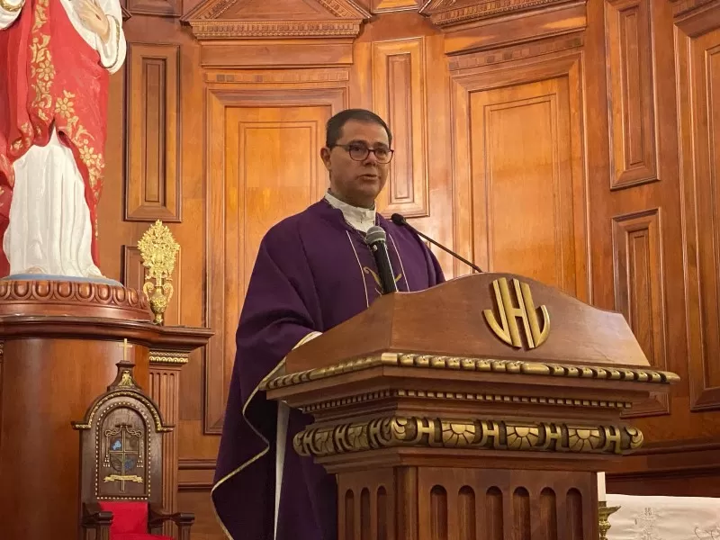 Llama obispo a vivir la Cuaresma con esperanza y conversión