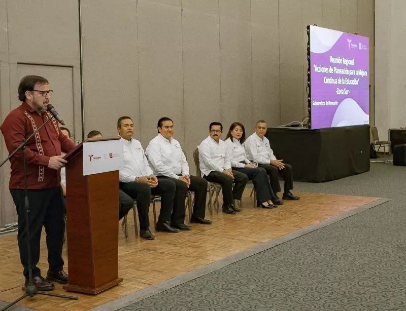 Convoca Miguel Ángel Valdez García a trabajar unidos por la mejora educativa