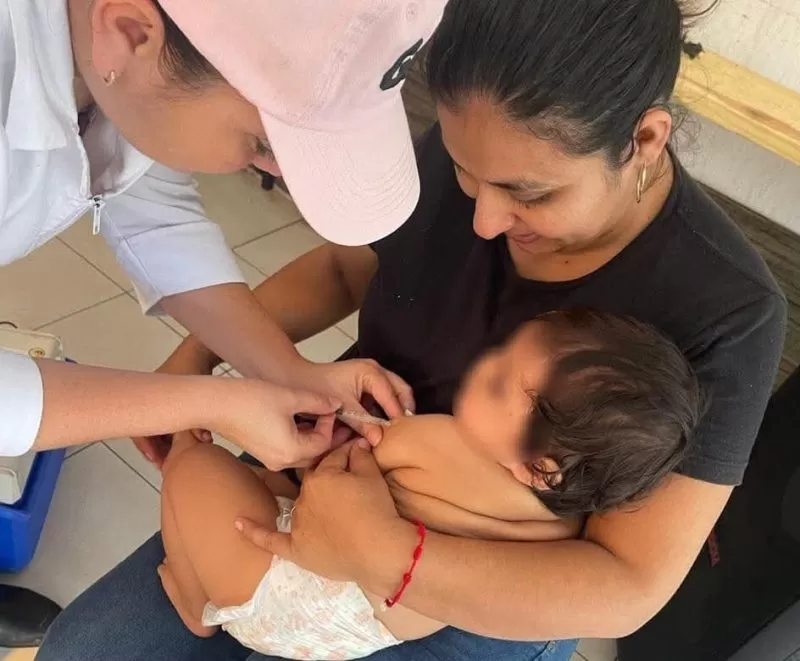 Promueve Secretaría de Salud vacuna contra la tosferina