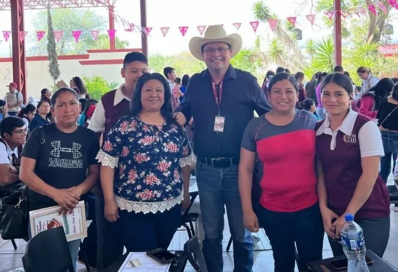 Impulsan el Futuro de Jaumave con Becas Benito Juárez
