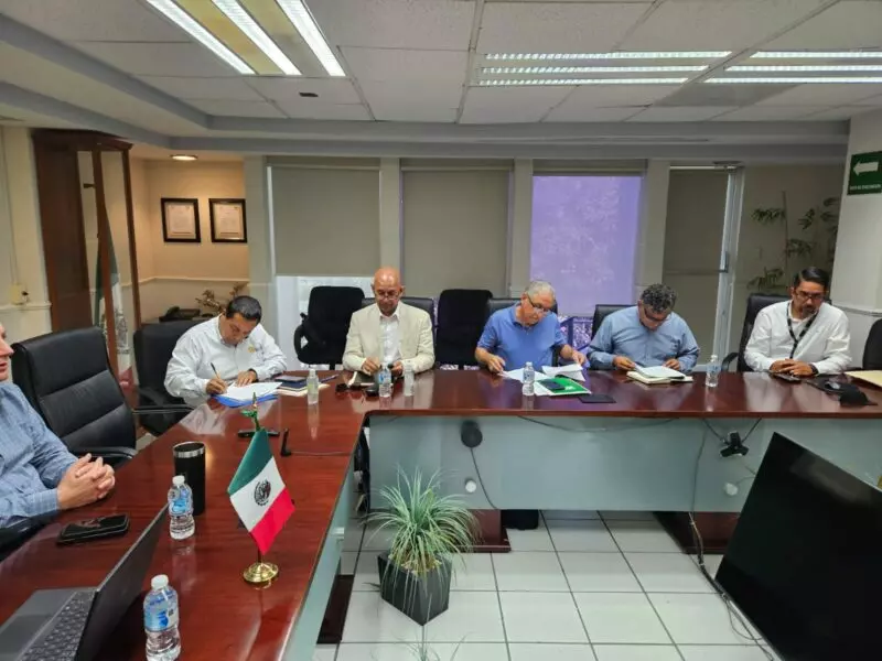 Firma SEDENER convenio para mejorar infraestructura eléctrica en Altamira