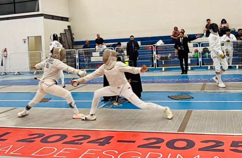 Regina Pedraza, orgullo de la UAT, brilla en el nacional de esgrima 2025