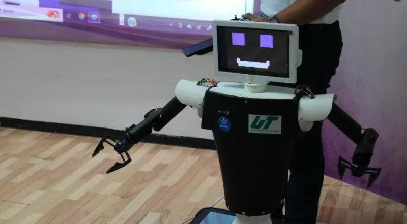 Presentan estudiantes de la UT Altamira proyectos innovadores al DIF Madero