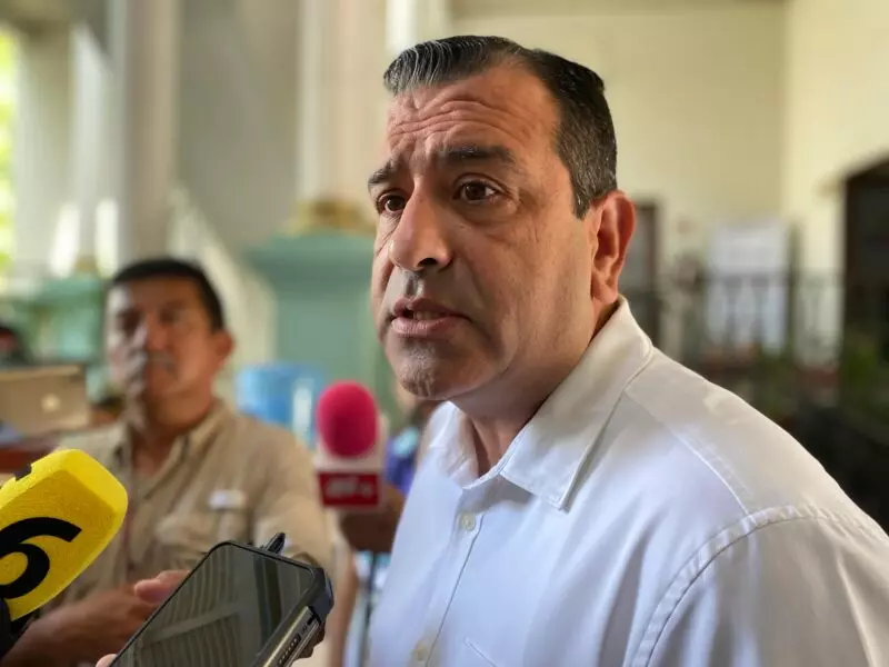 Regreso de la policía municipal es más que un trámite administrativo: Hugo Reséndez