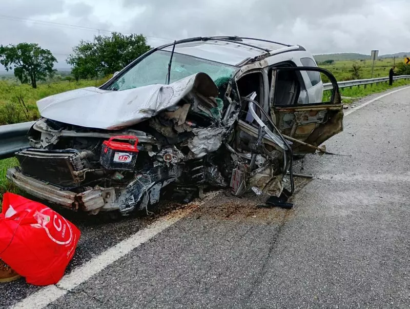 Guardia Estatal atiende accidente con lesionados en la Carretera Federal 180
