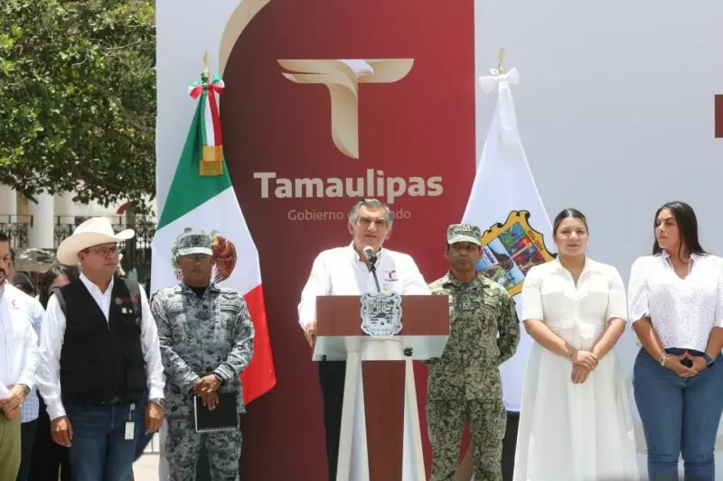 Refuerza Américo seguridad en San Fernando y la región con entrega de nuevas patrullas