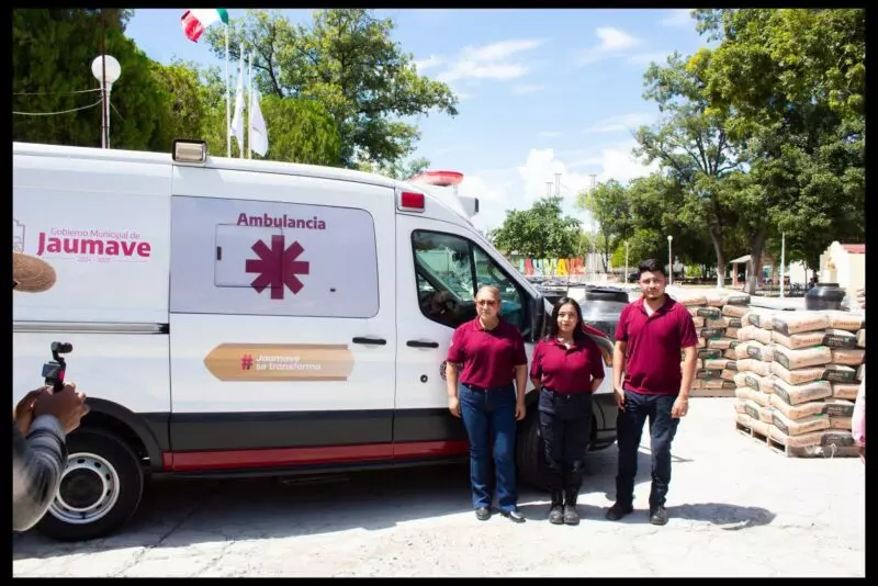 Refuerzan atención a emergencias en Jaumave con nueva ambulancia