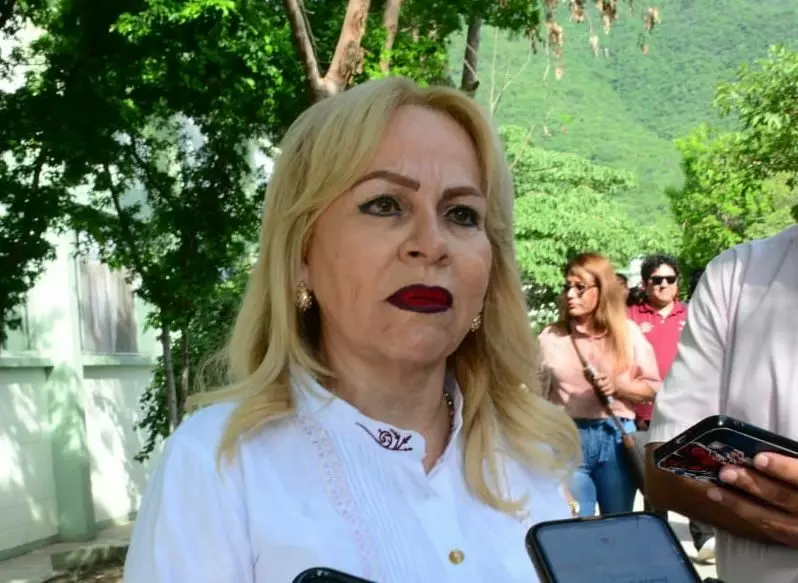 Becas disminuirán deserción escolar en Educación Básica