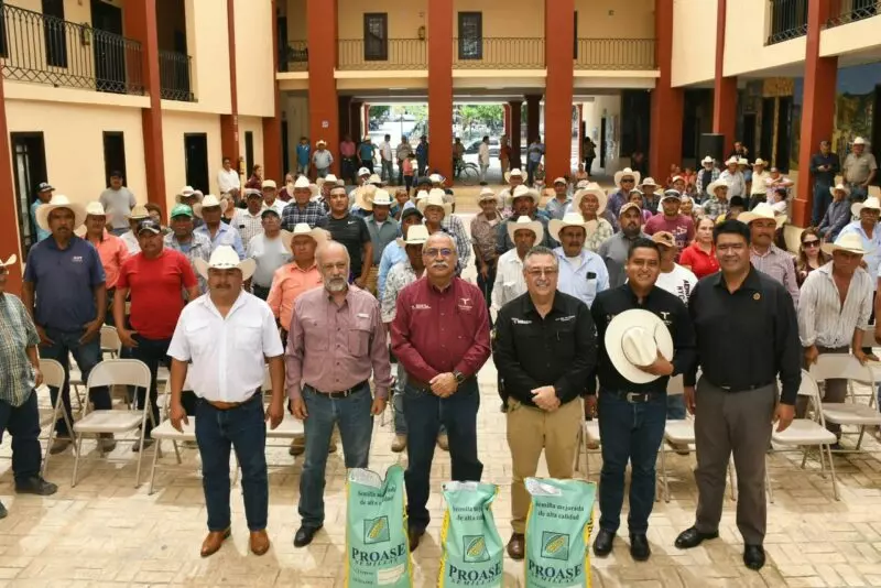 Reciben semilla de maíz productores del municipio de Tula