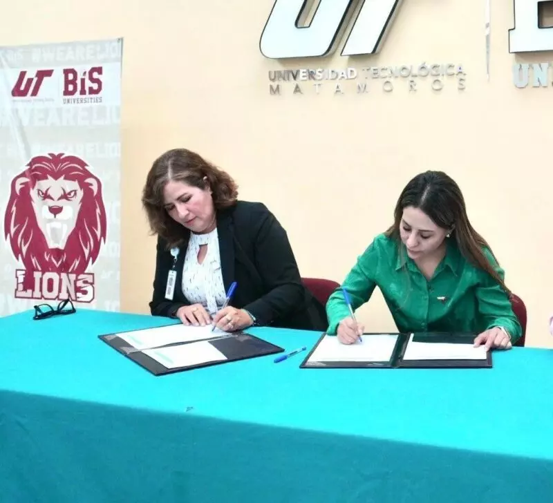 Renueva UT Matamoros convenio de colaboración con Hospital San Charbel