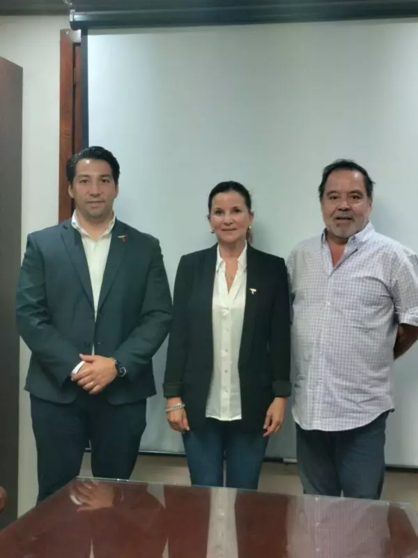 Proyectan estrategias Secretaría de Economía y Aerocluster de Tamaulipas