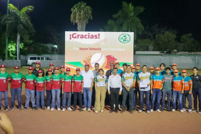 Reconocen a beisbolistas que representaron a México en Serie Mundial