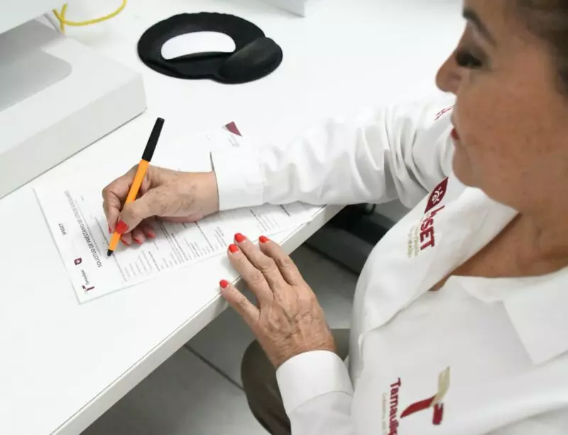 Ofrece IPSSET a sus derechohabientes préstamo para útiles escolares