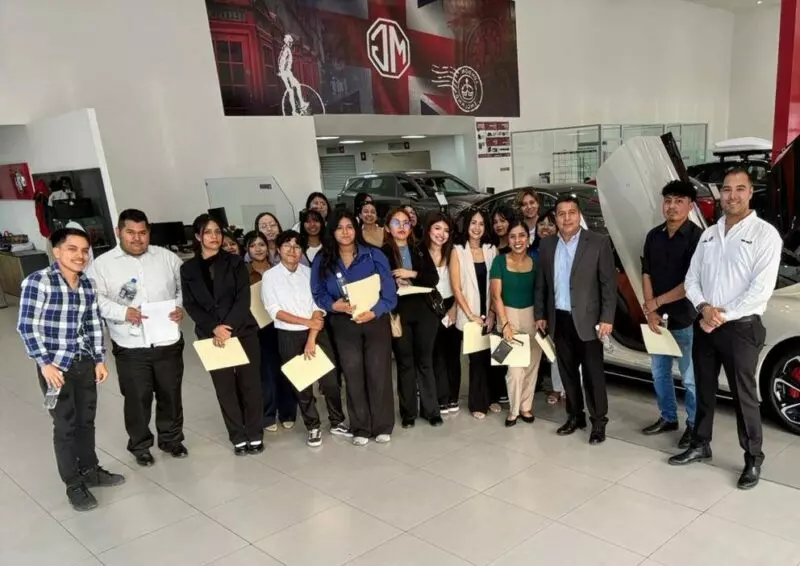 Refuerza UT Nuevo Laredo aprendizajes con visitas guiadas a empresas