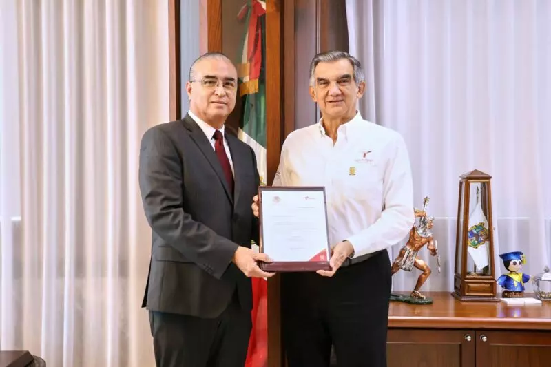 Nombra Américo Villarreal Anaya a Marco Antonio García Barrientos como nuevo consejero jurídico de la Oficina del Gobernador