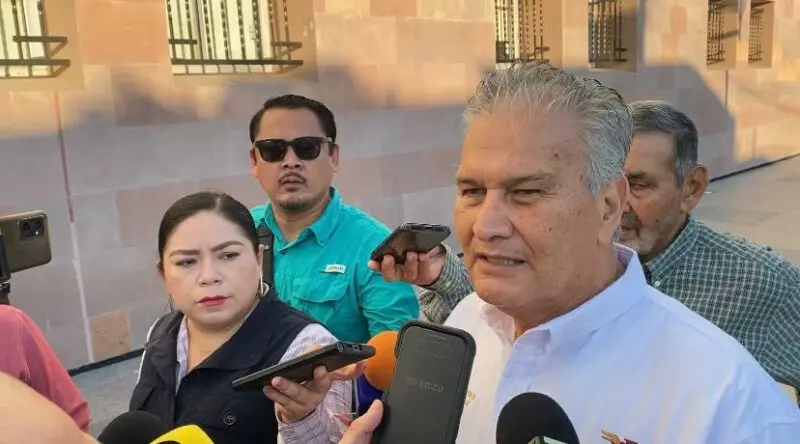 Exhorta SST a vacunarse para prevenir enfermedades