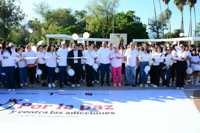 Refuerza SET valores y prevención entre estudiantes en caminata por la paz y contra las adicciones