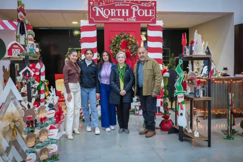 Comparte María de Villarreal el bazar “Un DIFciembre para recordar” junto a familias y emprendedores