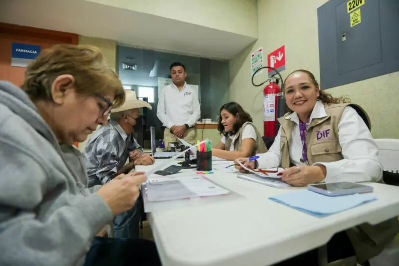Atiende DIF Tamaulipas la salud visual de más de 3 mil personas con la campaña “Bienestar en tu mirada”