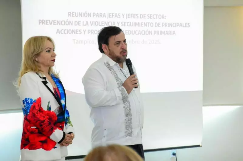 Refuerzan acciones de prevención y mejora académica en educación básica