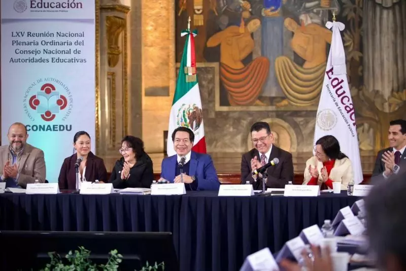 Participa secretario de Educación en LXV Reunión Nacional de la CONAEDU